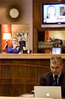 фото отеля Holiday Inn Express Dublin Airport