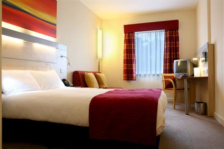 фото отеля Holiday Inn Express Dublin Airport