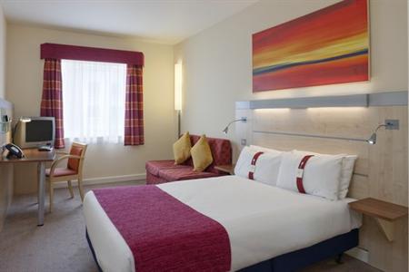 фото отеля Holiday Inn Express Dublin Airport
