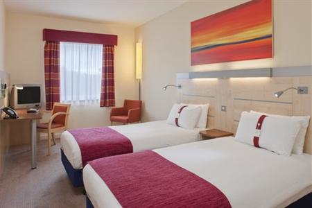 фото отеля Holiday Inn Express Dublin Airport