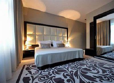 фото отеля Queen Boutique Hotel Krakow