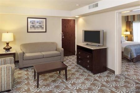 фото отеля Doubletree Hotel Augusta