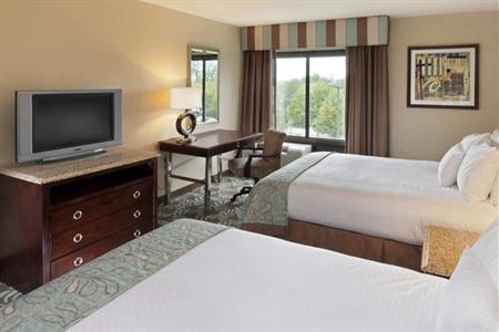 фото отеля Doubletree Hotel Augusta