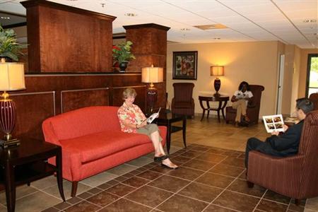 фото отеля Hampton Inn Monroe (North Carolina)