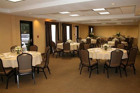 фото отеля Hampton Inn Monroe (North Carolina)