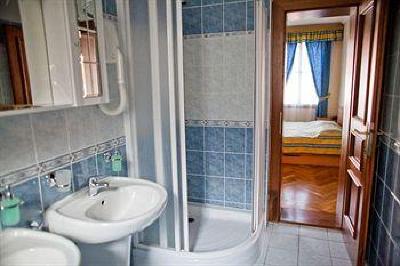 фото отеля Golden Scissors Hotel Prague