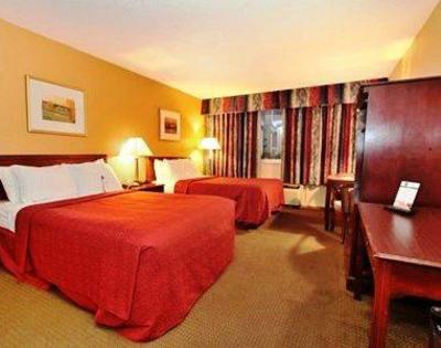 фото отеля Clarion Inn Fort Wayne
