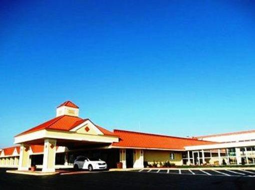 фото отеля Clarion Inn Fort Wayne