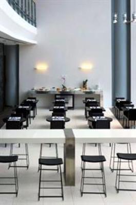 фото отеля Holiday Inn Naples - Nola Vulcano Buono