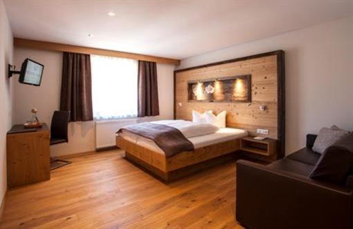 фото отеля Posthotel Pfunds