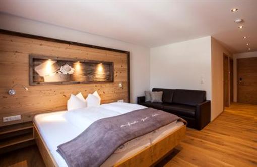 фото отеля Posthotel Pfunds