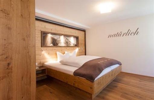 фото отеля Posthotel Pfunds