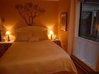 фото отеля Long Lake Waterfront Bed & Breakfast