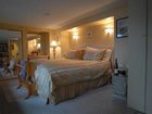 фото отеля Long Lake Waterfront Bed & Breakfast