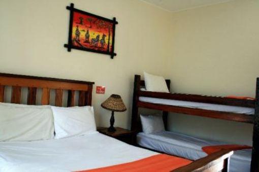 фото отеля 99Miles Beach Lodge