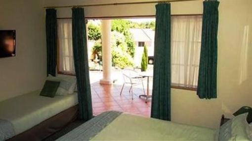 фото отеля Beachside Villas Motel