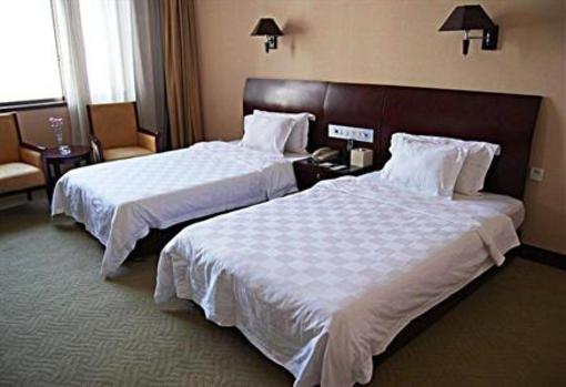 фото отеля Xiangjun Huatian Business Hotel