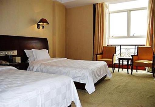фото отеля Xiangjun Huatian Business Hotel
