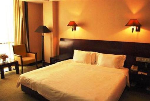 фото отеля Xiangjun Huatian Business Hotel