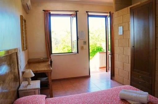 фото отеля Azienda Agrituristica Serafina