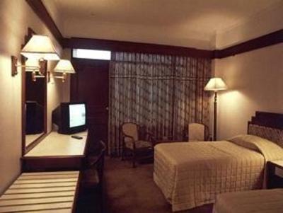 фото отеля Queen Garden Hotel