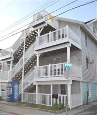 фото отеля Old Town Apartments Ocean City