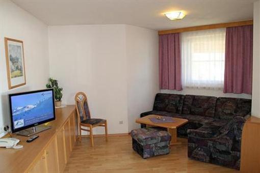 фото отеля Appartements Mary
