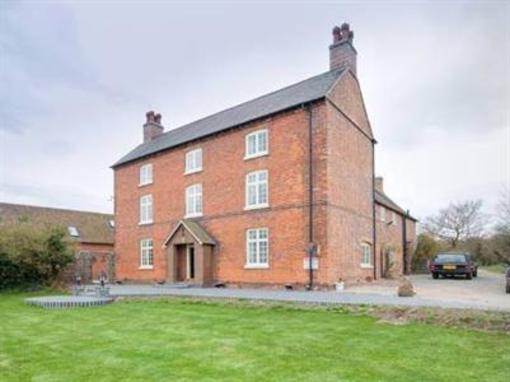 фото отеля Blackgreaves Farmhouse