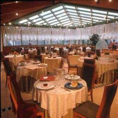 фото отеля Leonardo Da Vinci Hotel Erba