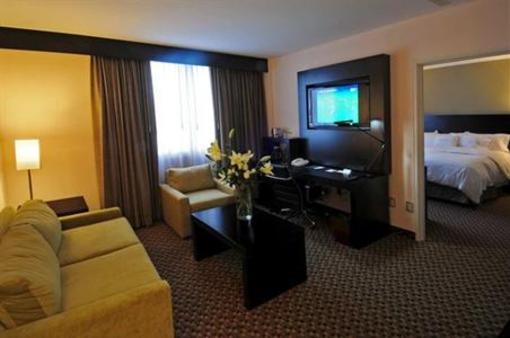 фото отеля Doubletree by Hilton Queretaro