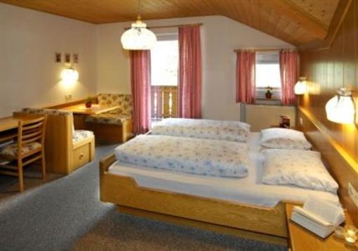 фото отеля Reiterhof Edelweiss