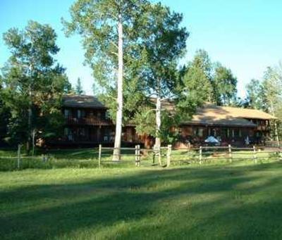 фото отеля Black Cat Guest Ranch
