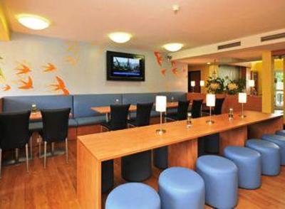 фото отеля B&B Hotel Bochum-Herne