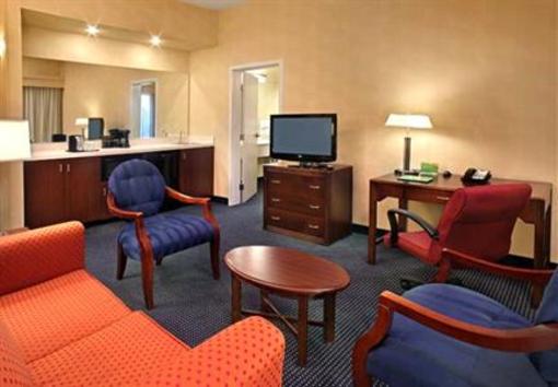 фото отеля Courtyard by Marriott Norwich