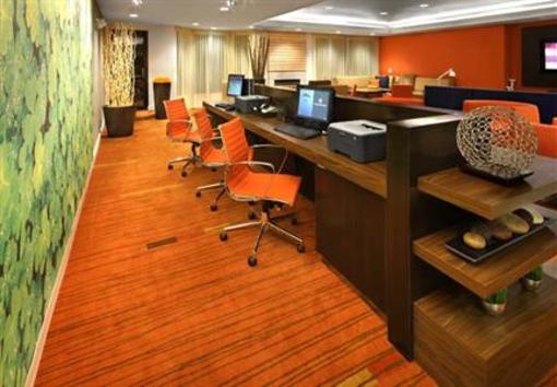 фото отеля Courtyard by Marriott Norwich