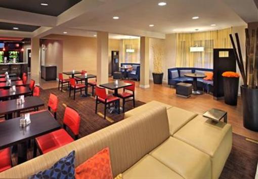 фото отеля Courtyard by Marriott Norwich