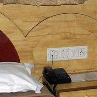 фото отеля Hotel Dreamland Surat