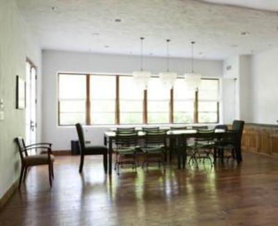 фото отеля Teaneck Villa
