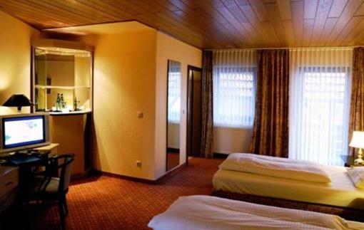 фото отеля Hotel Zum Bäcker Brachttal
