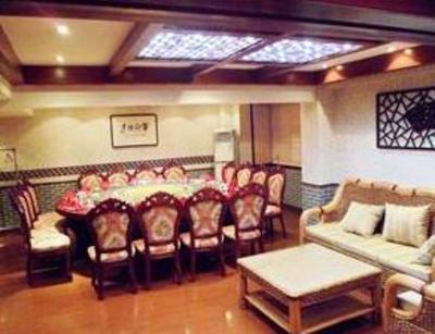 фото отеля Xuri Business Hotel