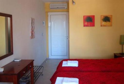 фото отеля Vasilis Apartments
