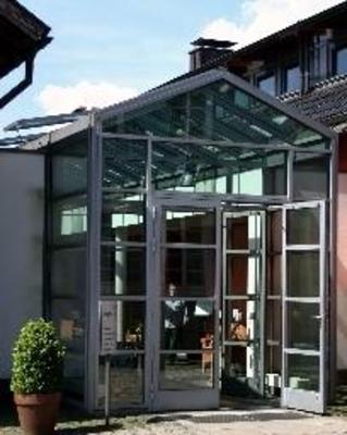 фото отеля Malteser Kommende Ehreshoven Hotel Engelskirchen