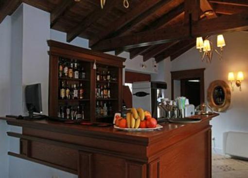 фото отеля Nymfes Hotel