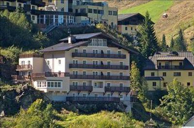 фото отеля Alpenhof Apartments Bad Gastein