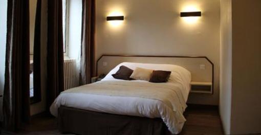 фото отеля Hostellerie des Monts Jura