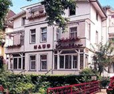 фото отеля Haus Kambaro Pension