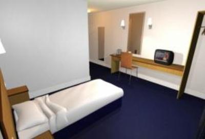 фото отеля Travelodge Hotel Emsworth