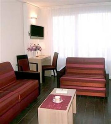 фото отеля Residence Residhome Val d'Europe