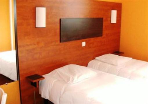 фото отеля Hotel du Cheval Blanc Machecoul