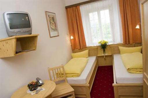 фото отеля Gasthof Sonne Imst